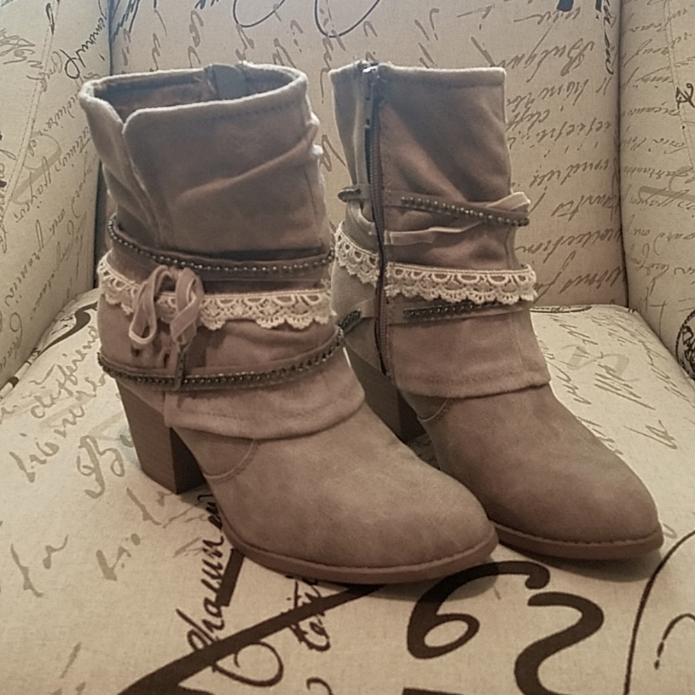 Decorative Boots - Picture 1 of 1